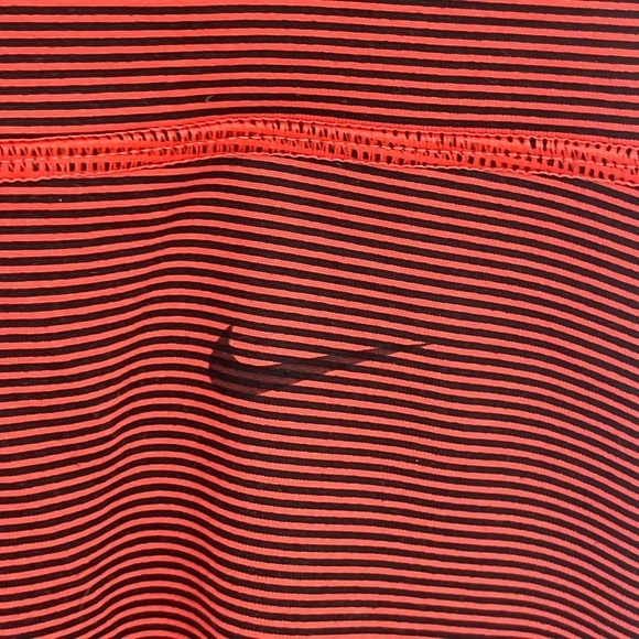 Nike Red Black Horizontal Pinstripe Crop Yoga Running Leggings - Picture 3 of 5